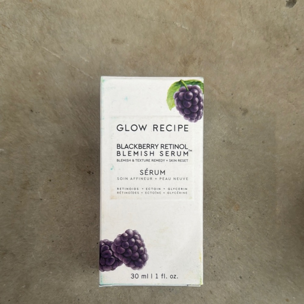 Glow Recipe Blackberry Retinol Serum with Purple Accents